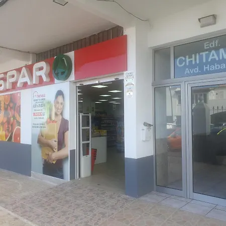 アパート Chitamar